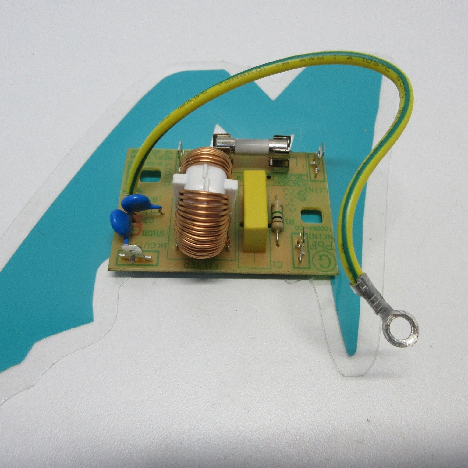 Modulo de entrada microondas , Teka